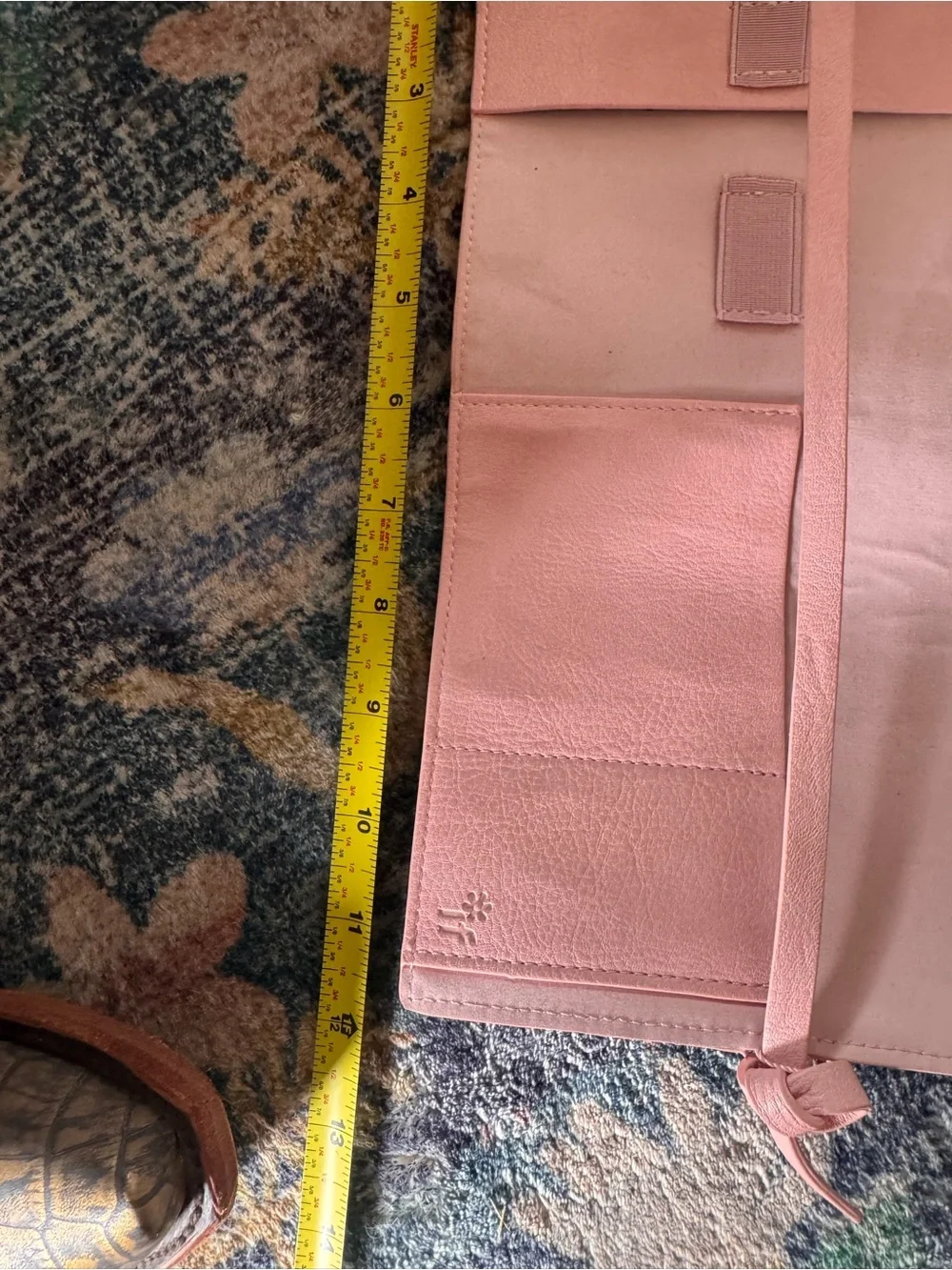 Bookaroo Soft Pink Tech Wrap
